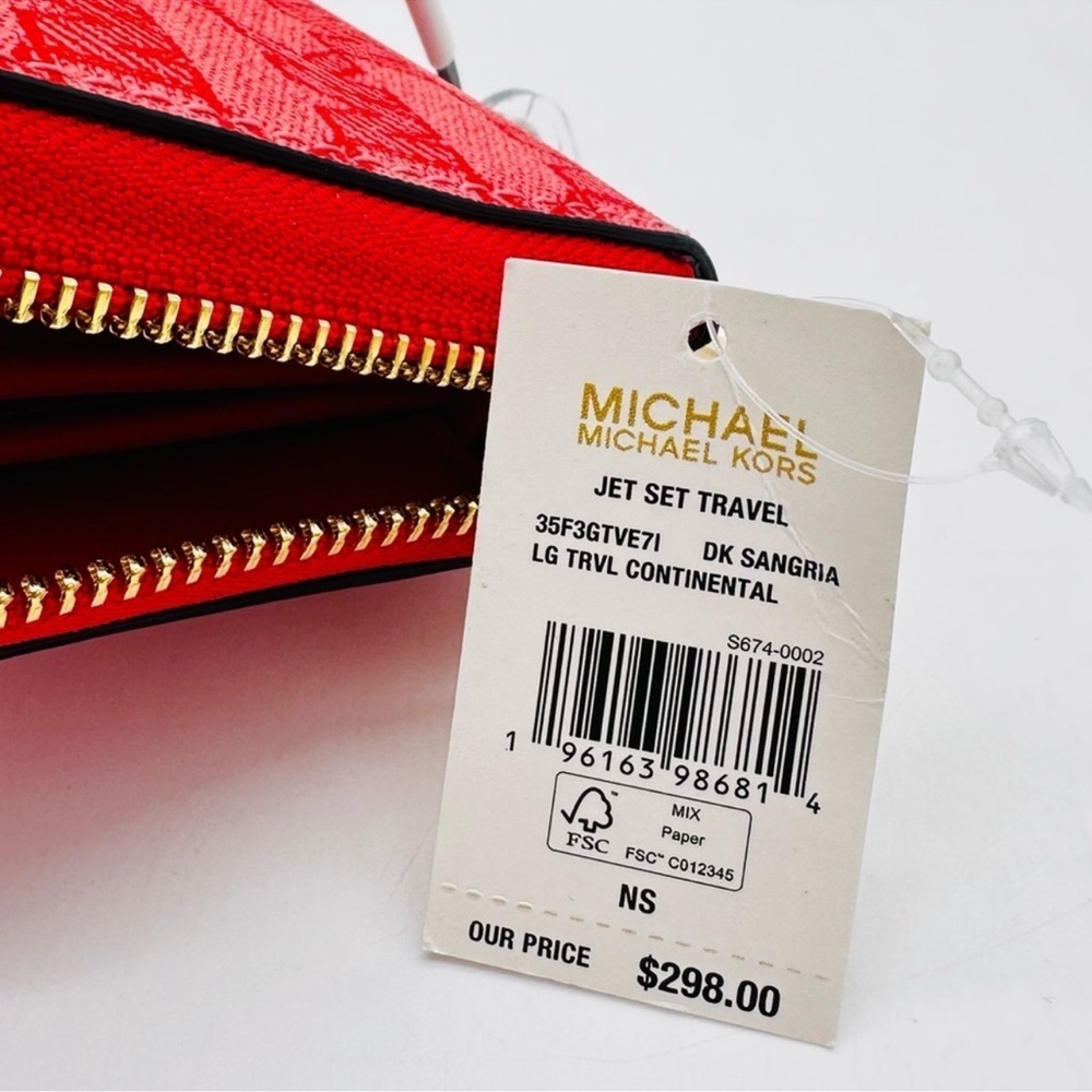 Michael Kors Large Continental Wallet
Wristlet Sangria - Picture 9 of 9